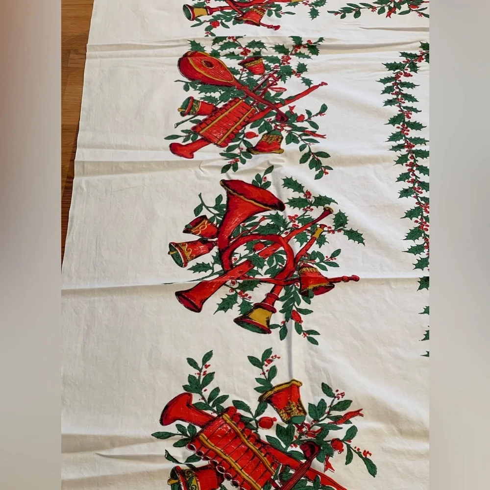 Fallani &‎ Cohn made in USA all cotton mid century heavy tablecloth-Christmas